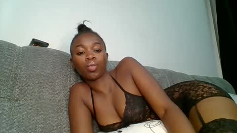 Snapshot of shi_assy chatting on 8, 11, 2025 shi assy online show from 8, 11, 2025