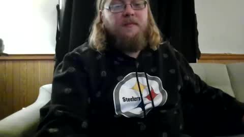 Snapshot of shifty885 chatting on 19, 12, 2024 shifty885 online show from 19, 12, 2024