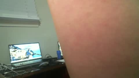 Snapshot of shine66shine chatting on 10, 1, 2025 shine66shine online show from 10, 1, 2025