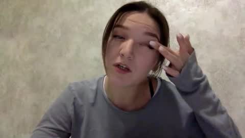 Jesica online show from 4, 12, 2025