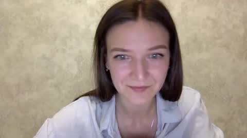Snapshot of shining_pearl chatting on 28, 5, 2026 Jesica online show from 28, 5, 2026