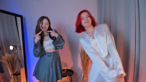 Snapshot of shiny_bell chatting on 21, 1, 2025 Bell 3 Next broadcast online show from 21, 1, 2025