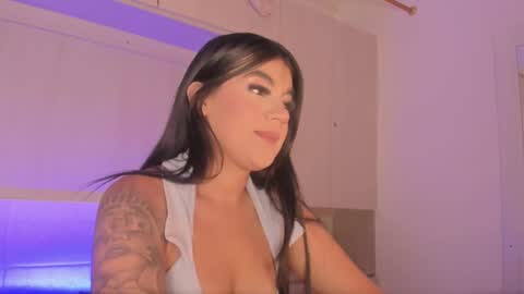 Snapshot of shirleyyjones chatting on 11, 9, 2025 Shirley online show from 11, 9, 2025