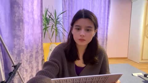 Snapshot of shontagrabowski chatting on 19, 1, 2026 Marie online show from 19, 1, 2026