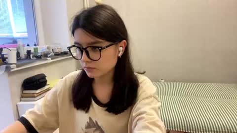 Snapshot of shontagrabowski chatting on 17, 7, 2026 Marie online show from 17, 7, 2026