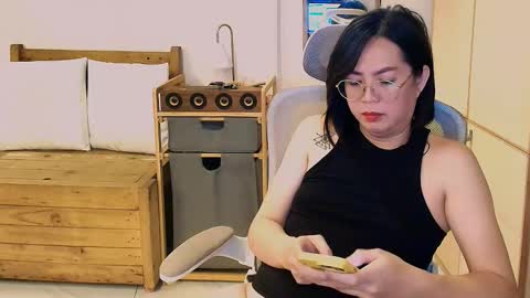 Snapshot of shootingcumts chatting on 14, 12, 2025 Mori online show from 14, 12, 2025