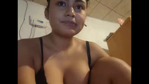 Snapshot of shoriqueso chatting on 12, 1, 2026 shoriqueso online show from 12, 1, 2026