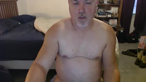 Snapshot of shortnthick4u chatting on 8, 11, 2025 shortnthick4u online show from 8, 11, 2025