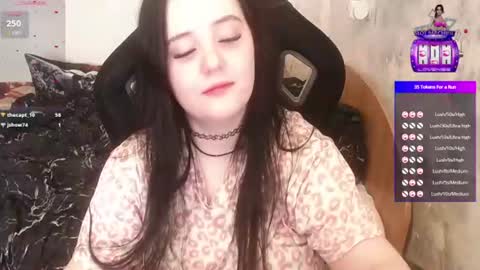 Snapshot of show_for_you chatting on 25, 6, 2026 show_for_you online show from 25, 6, 2026