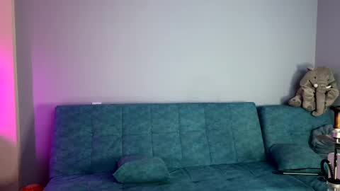 Snapshot of shtirlec86 chatting on 9, 12, 2024 Mary and Piter online show from 9, 12, 2024