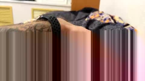 Snapshot of shtirlec86 chatting on 12, 1, 2025 Mary and Piter online show from 12, 1, 2025