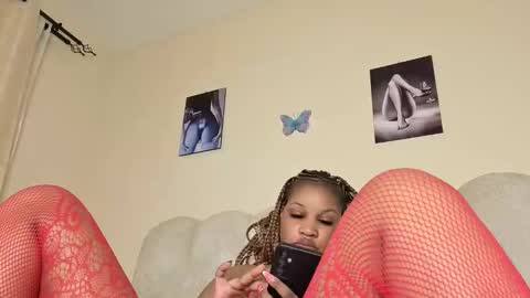 Snapshot of shugacubee chatting on 29, 5, 2026 EVA online show from 29, 5, 2026