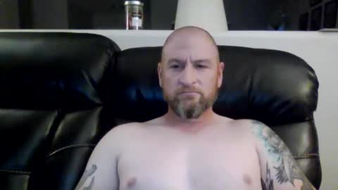 Snapshot of shwmeyours chatting on 8, 11, 2025 shwmeyours online show from 8, 11, 2025