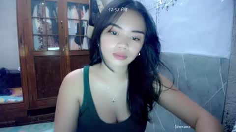 Snapshot of shy_innocent_girl chatting on 14, 6, 2026 shy_innocent_girl online show from 14, 6, 2026
