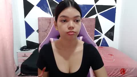 Snapshot of shy_luna18 chatting on 12, 10, 2025 luna online show from 12, 10, 2025