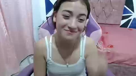 Snapshot of shy_luna18 chatting on 18, 10, 2025 luna online show from 18, 10, 2025