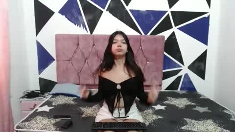 Snapshot of shy_luna18 chatting on 5, 11, 2025 luna online show from 5, 11, 2025