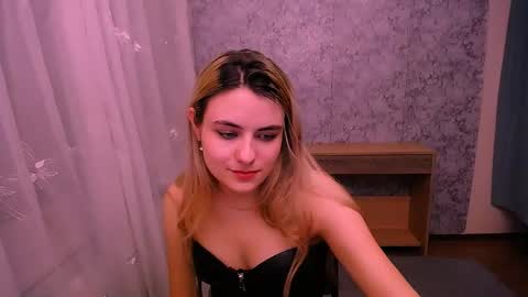 shy_sabrina_ online show from 24, 2, 2025