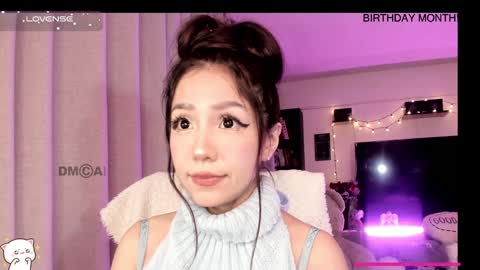 Snapshot of shyangie24 chatting on 16, 12, 2024 Angeline 3 independent come here when am horny... online show from 16, 12, 2024