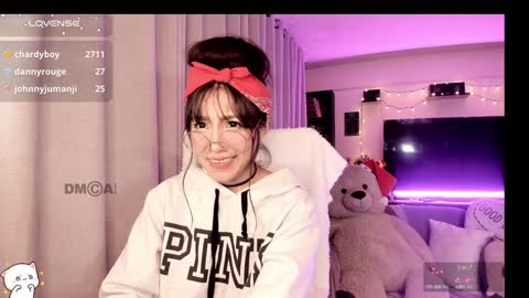 Snapshot of shyangie24 chatting on 5, 1, 2025 Angeline 3 independent come here when am horny... online show from 5, 1, 2025