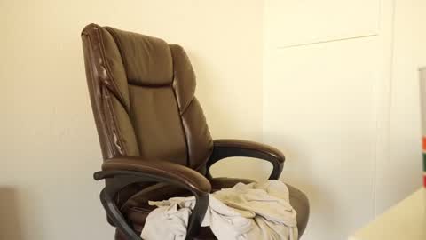 Snapshot of shybabyangel777 chatting on 16, 9, 2025 bella online show from 16, 9, 2025