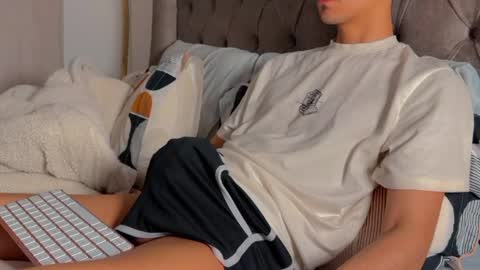 shydude666 online show from 7, 2, 2026