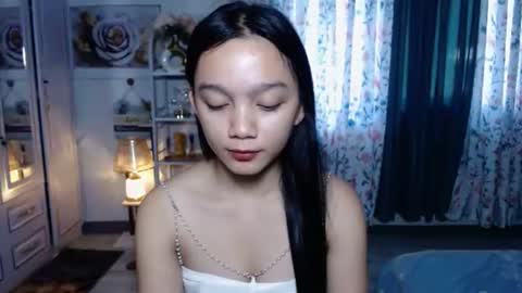 Snapshot of shygirl_lyn chatting on 1, 6, 2026 lyn online show from 1, 6, 2026