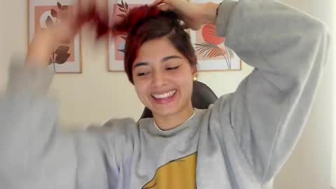 shylittlebunny online show from 6, 3, 2025