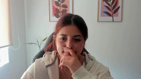 shylittlebunny online show from 9, 2, 2026