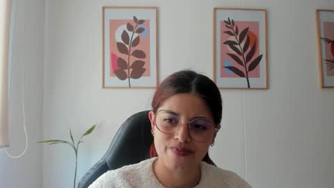 shylittlebunny online show from 12, 2, 2026