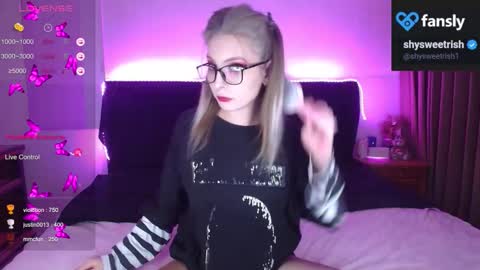 shysweetrish online show from 8, 11, 2025