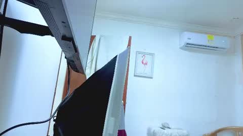 Snapshot of siacavali chatting on 27, 7, 2026 Sia online show from 27, 7, 2026
