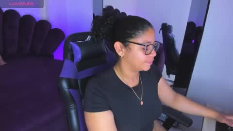 Snapshot of siara_24 chatting on 31, 10, 2025 siara online show from 31, 10, 2025