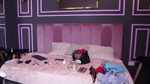 Siena online show from 8, 4, 2026