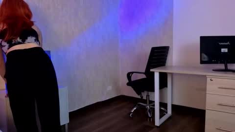 Snapshot of sienna_desiree chatting on 7, 2, 2026 Sienna Desieree online show from 7, 2, 2026