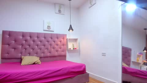 sienna_glow online show from 30, 9, 2025