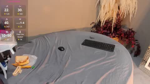 sienna_glow online show from 17, 1, 2026