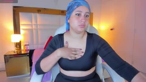 Sienna  online show from 2, 10, 2025