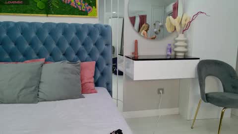 Snapshot of siennapierce chatting on 22, 10, 2025 Sienna online show from 22, 10, 2025