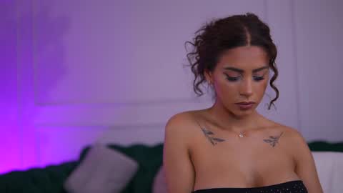 Sienna online show from 30, 5, 2026