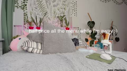 Snapshot of sierra_diamond chatting on 4, 1, 2025 Si online show from 4, 1, 2025