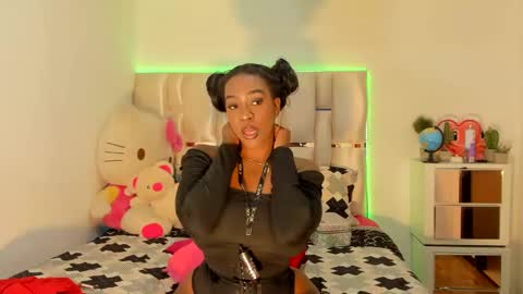 Snapshot of sierra_violet chatting on 16, 12, 2024 sierra_violet online show from 16, 12, 2024