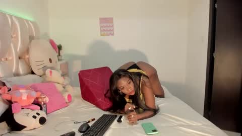 Snapshot of sierra_violet chatting on 18, 1, 2025 sierra_violet online show from 18, 1, 2025