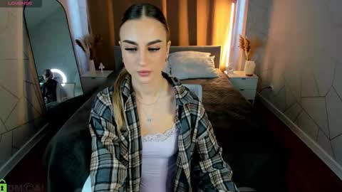 Snapshot of silen_tori chatting on 24, 2, 2026 Silen online show from 24, 2, 2026