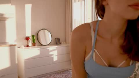 Snapshot of silent_chill chatting on 9, 9, 2025 Chilli online show from 9, 9, 2025