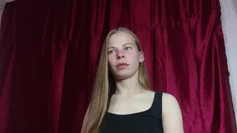 JULIANA online show from 7, 4, 2026