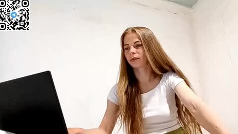 Snapshot of silentpassion567 chatting on 1, 6, 2026 JULIANA online show from 1, 6, 2026