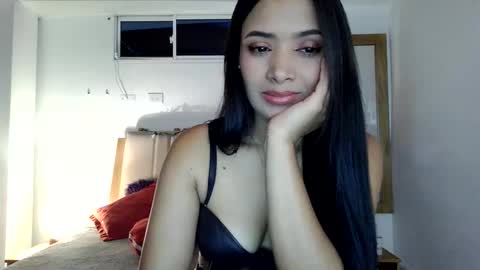 Snapshot of silk_diva chatting on 30, 5, 2026 maria online show from 30, 5, 2026