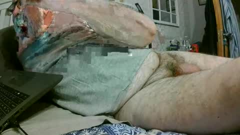 sillyoldman45221063 online show from 16, 5, 2026