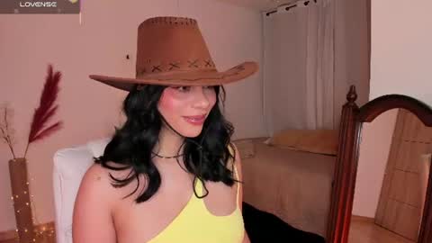 Snapshot of silvanna_moore chatting on 18, 7, 2026 Silvanna online show from 18, 7, 2026